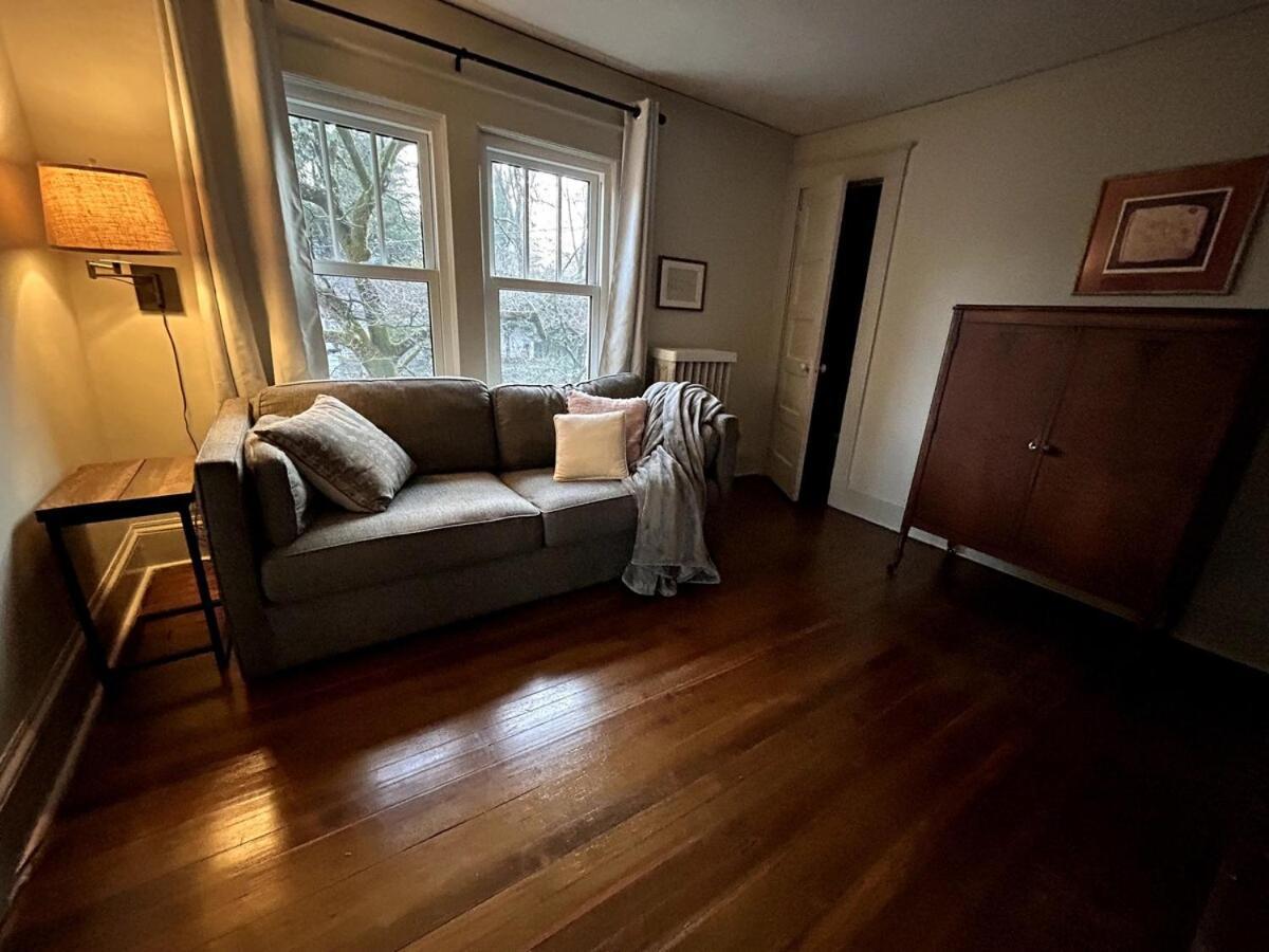 The Farmhouse At Fort Hill Peekskill Esterno foto
